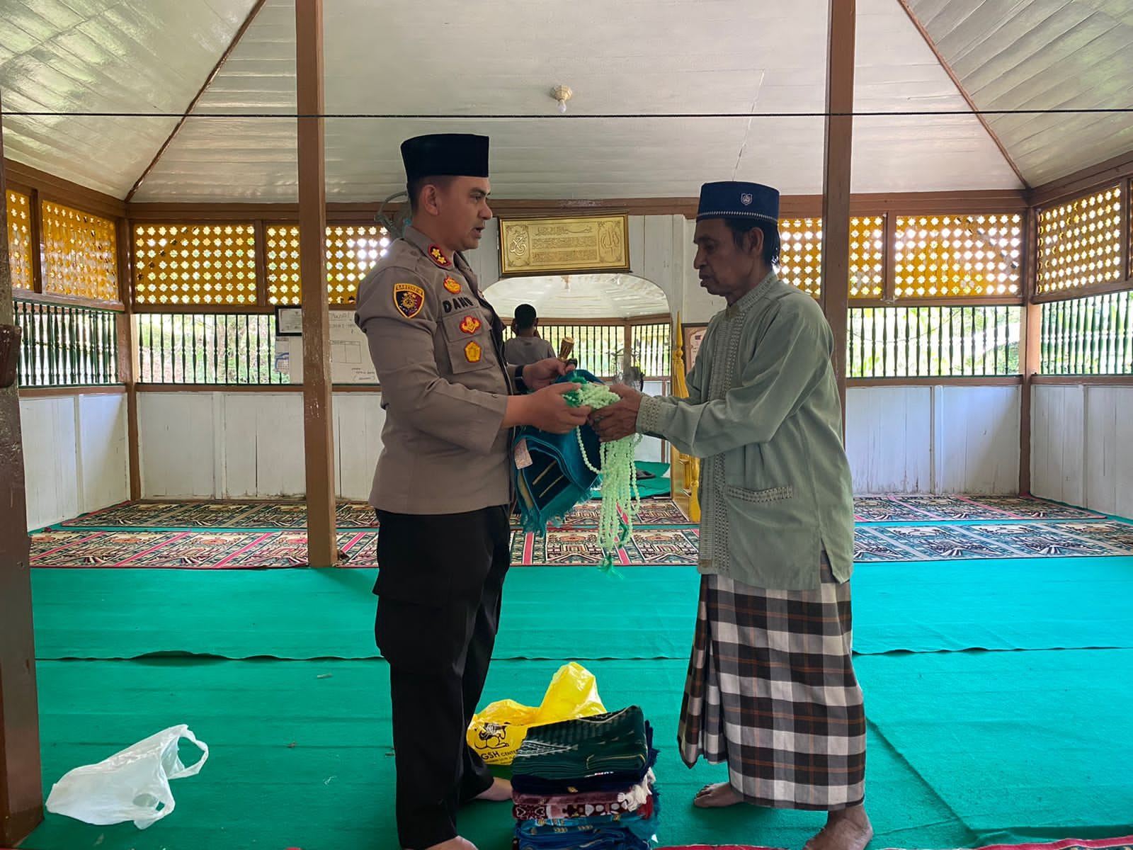 Terima Informasi, Kapolres Langkat Dengar Curhat BKM Masjid Tua Al-Rahman
