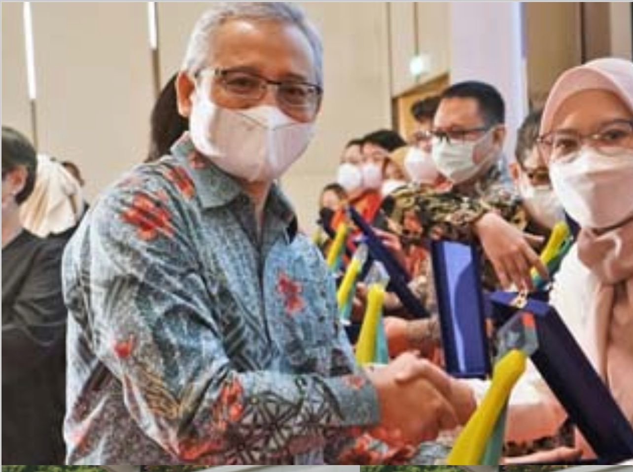 Kemenkes Berikan Penghargaan Mitra Bakti Husada pada 62 Institusi dan 49 Perusahaan