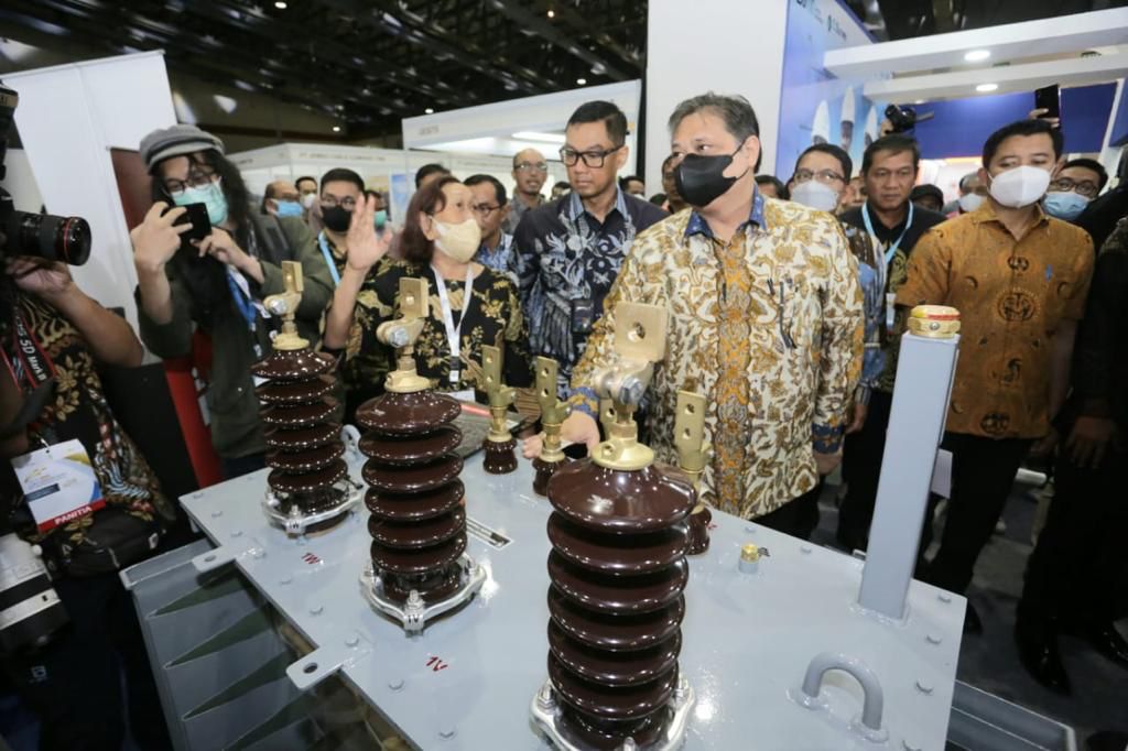Menko Airlangga Dukung PLN Tingkatkan Realisasi TKDN