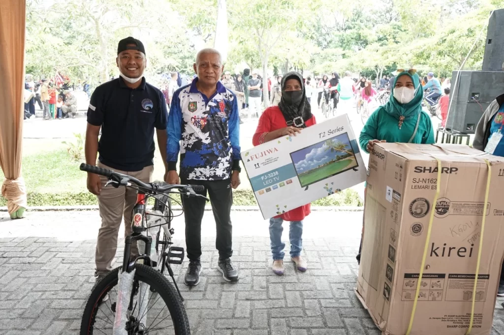 Semarakkan HUT ke-77 PGRI, Forkopimda Asahan Lepas Peserta Gowes