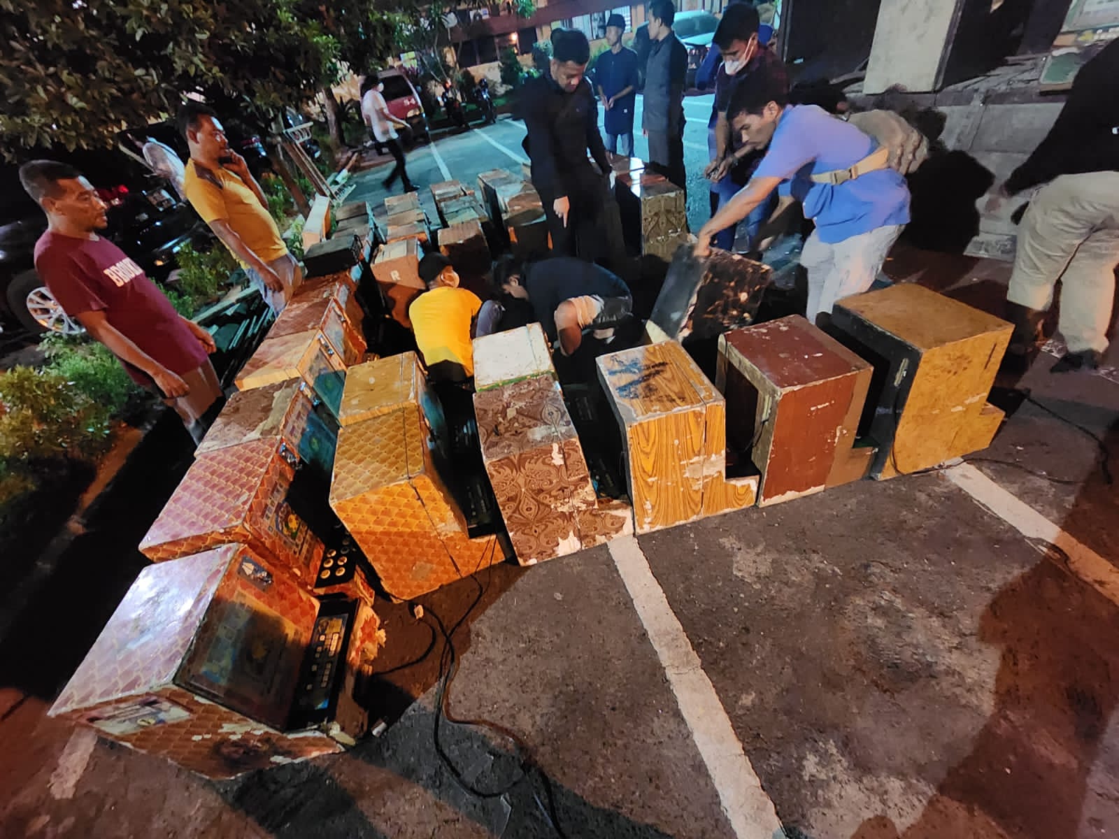 Tim Gabungan Polda Sumut Gerebek Kampung Narkoba di Pinggiran Kota Binjai