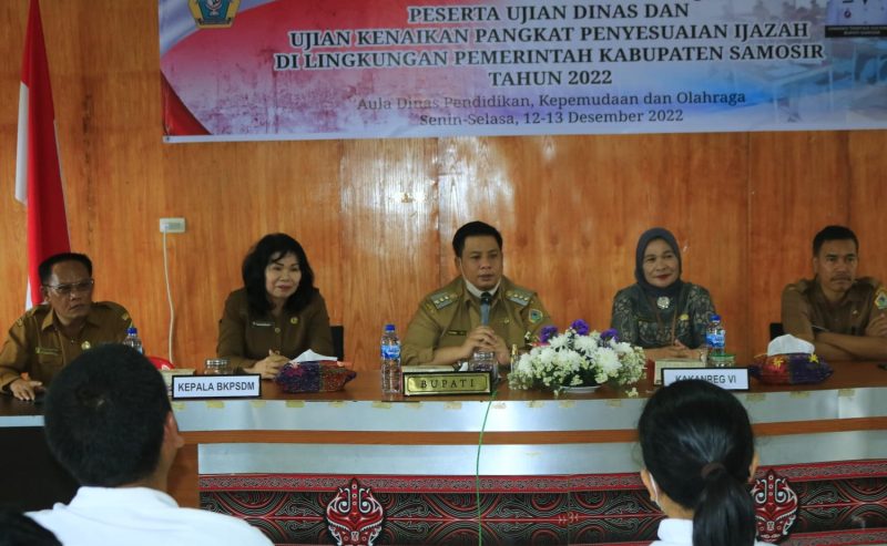 Bupati Samosir Buka Ujian Dinas dan Kenaikan Pangkat Penyesuaian Ijazah ASN