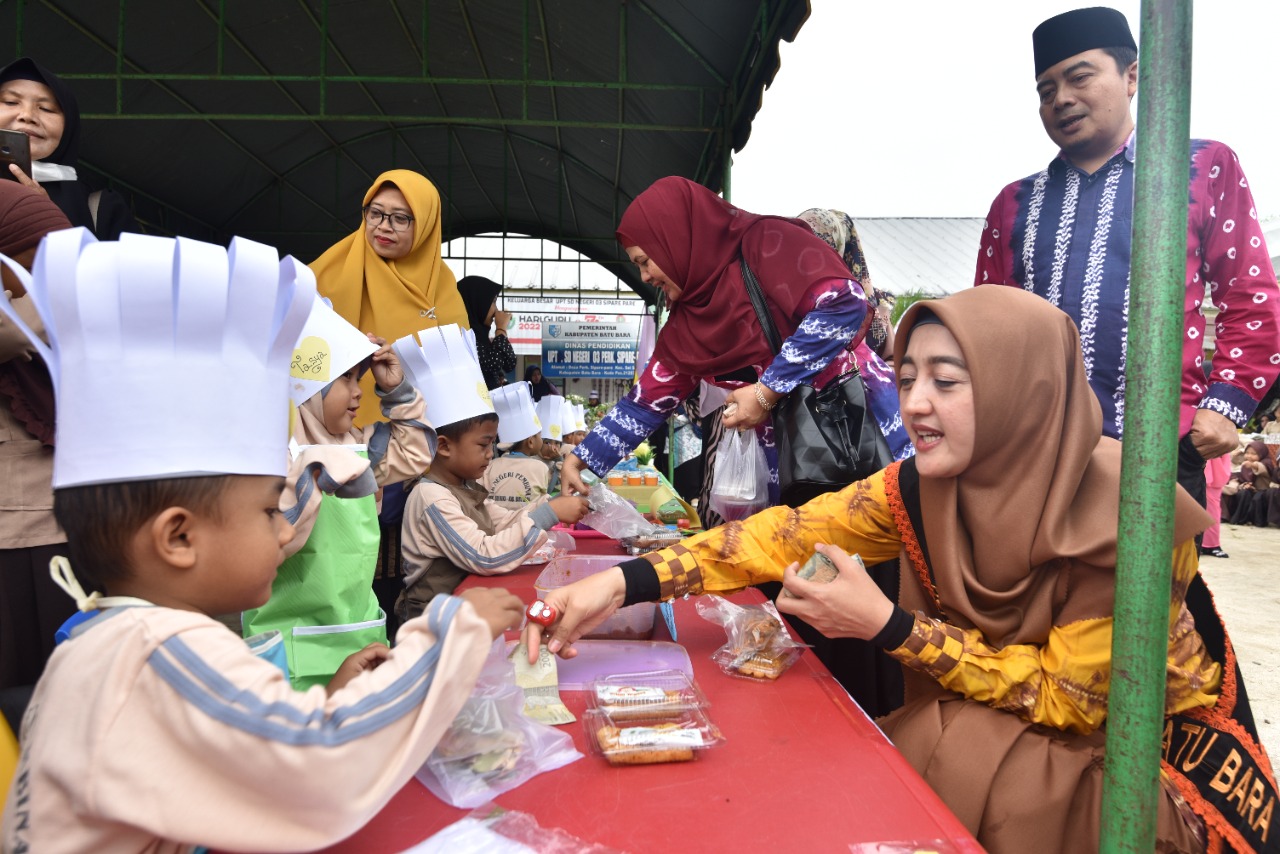 Market Day Digelar, Kenalkan Nilai Mata Uang pada Anak