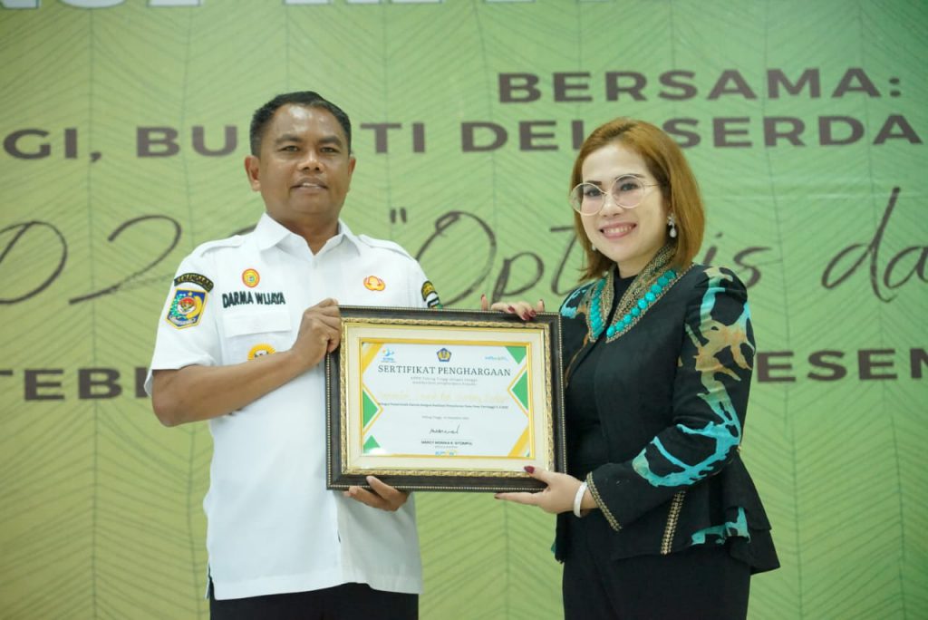 Sergai Terima Dua Penghargaan dari KPPN Tebingtinggi