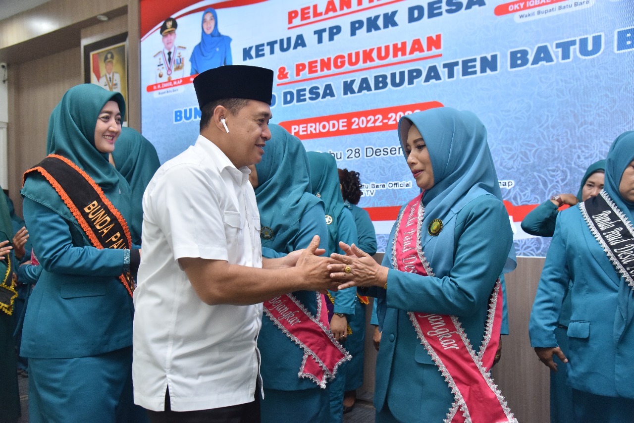 Ketua TP PKK Desa Dilantik Sekaligus Kukuhkan Bunda PAUD Desa di Batubara Periode 2022-2028