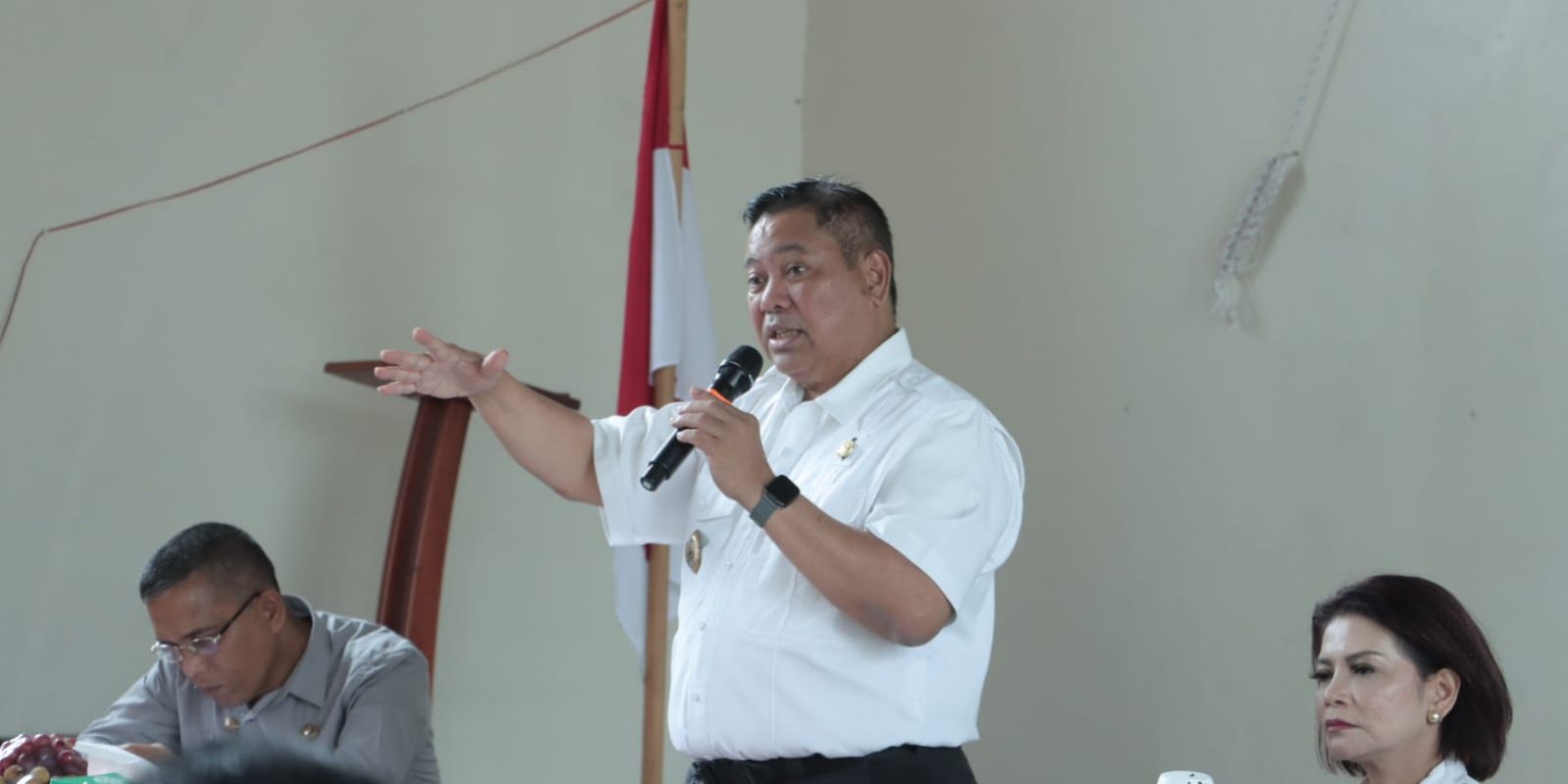 Raker Bersama Camat dan Kades, Bupati Dairi: Sosmed Digunakan Untuk Sukseskan Pembangunan di Desa