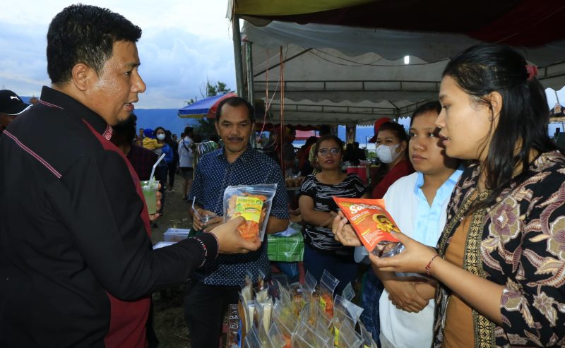 Gebyar Long Beach Sebagai Upaya Pelestarian dan Promosi Danau Toba