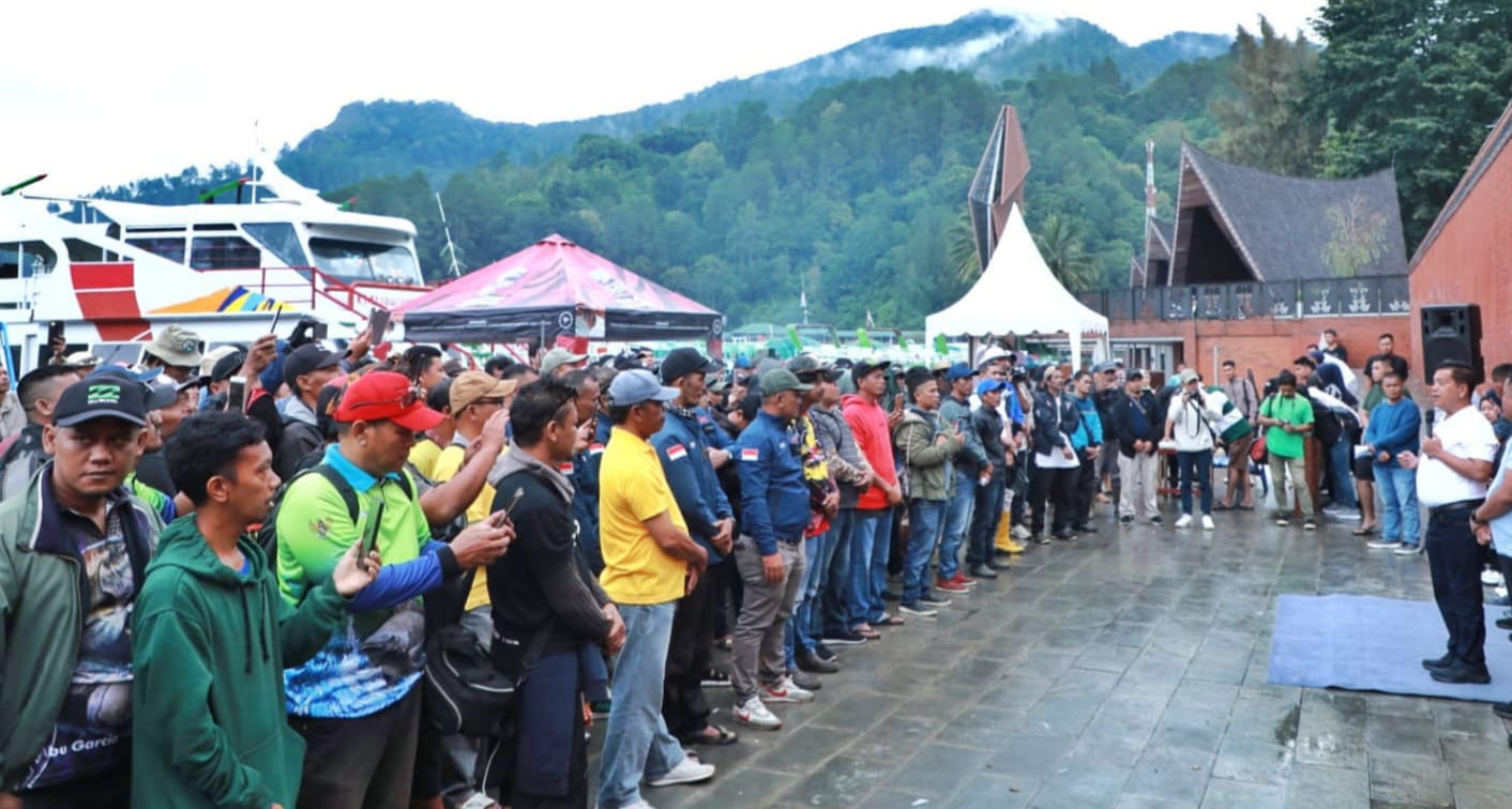 Pemkab Simalungun Gelar Even F3H2O dan Malam Pergantian Tahun Baru 2024 di Parapat