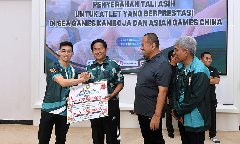 Pemprov Sumut Serahkan Tali Asih kepada Atlet Berprestasi Asian Games dan Sea Games
