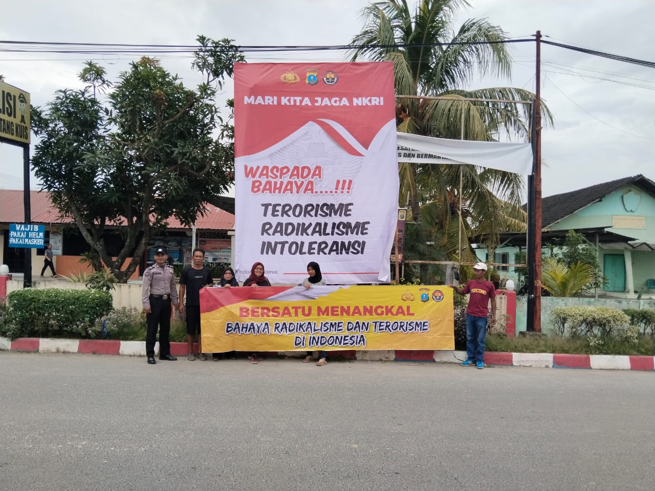 Polda Sumut Pasang Spanduk Bertuliskan Tolak Radikalisme