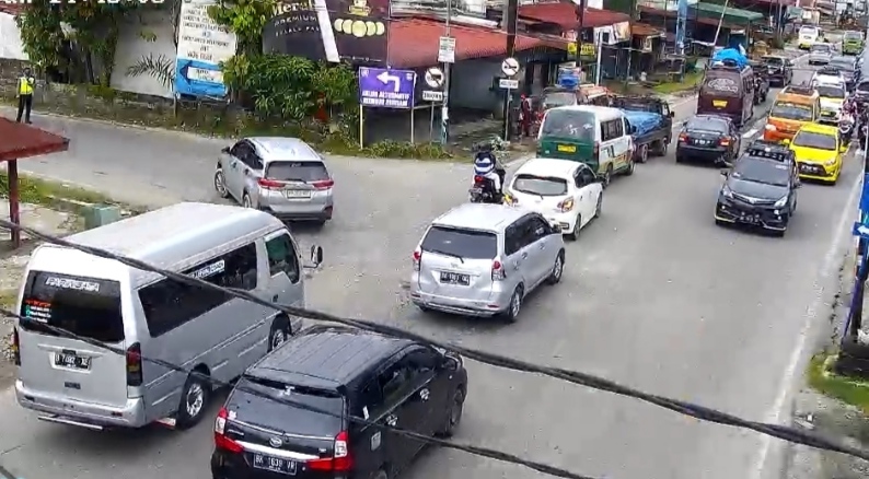 Situasi Arus Lalulintas Mulai Normal Lintasi Jalur Pematangsiantar