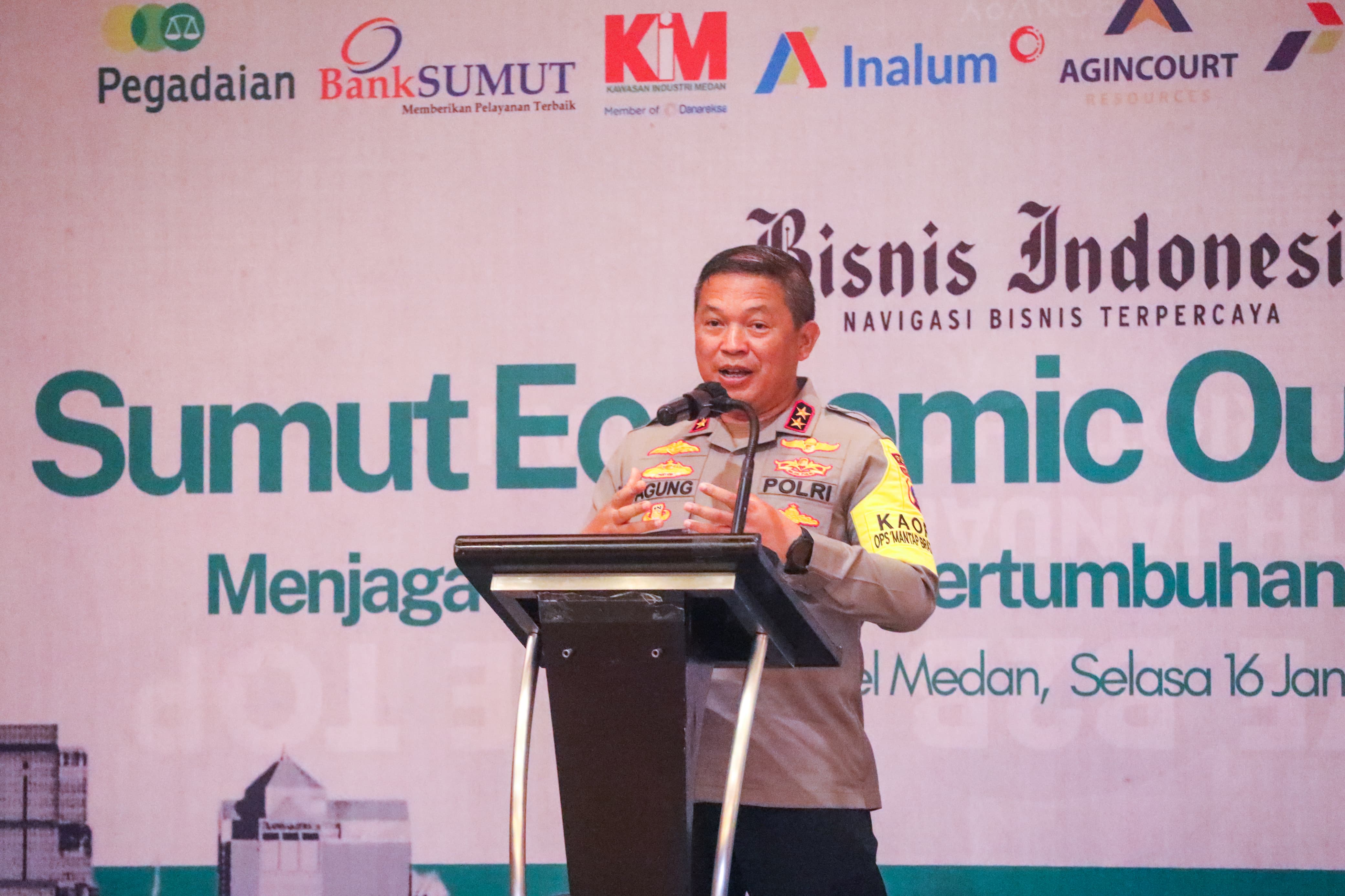 Kapolda Irjen Pol Agung Setya Imam Effendi Jadi Pembicara di Seminar Sumut Economic Outlook 2024