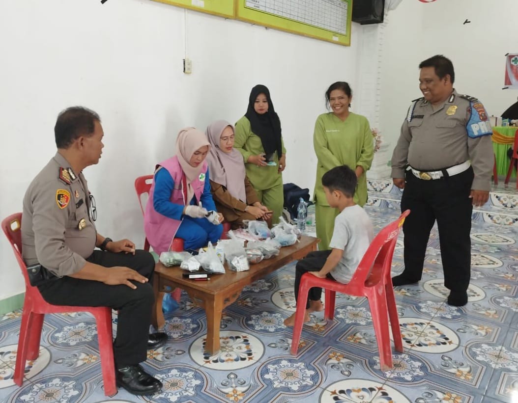 Gelar Pelayanan Kesehatan Gratis, Polsek Tanjung Beringin Kolaborasi dengan Puskesmas
