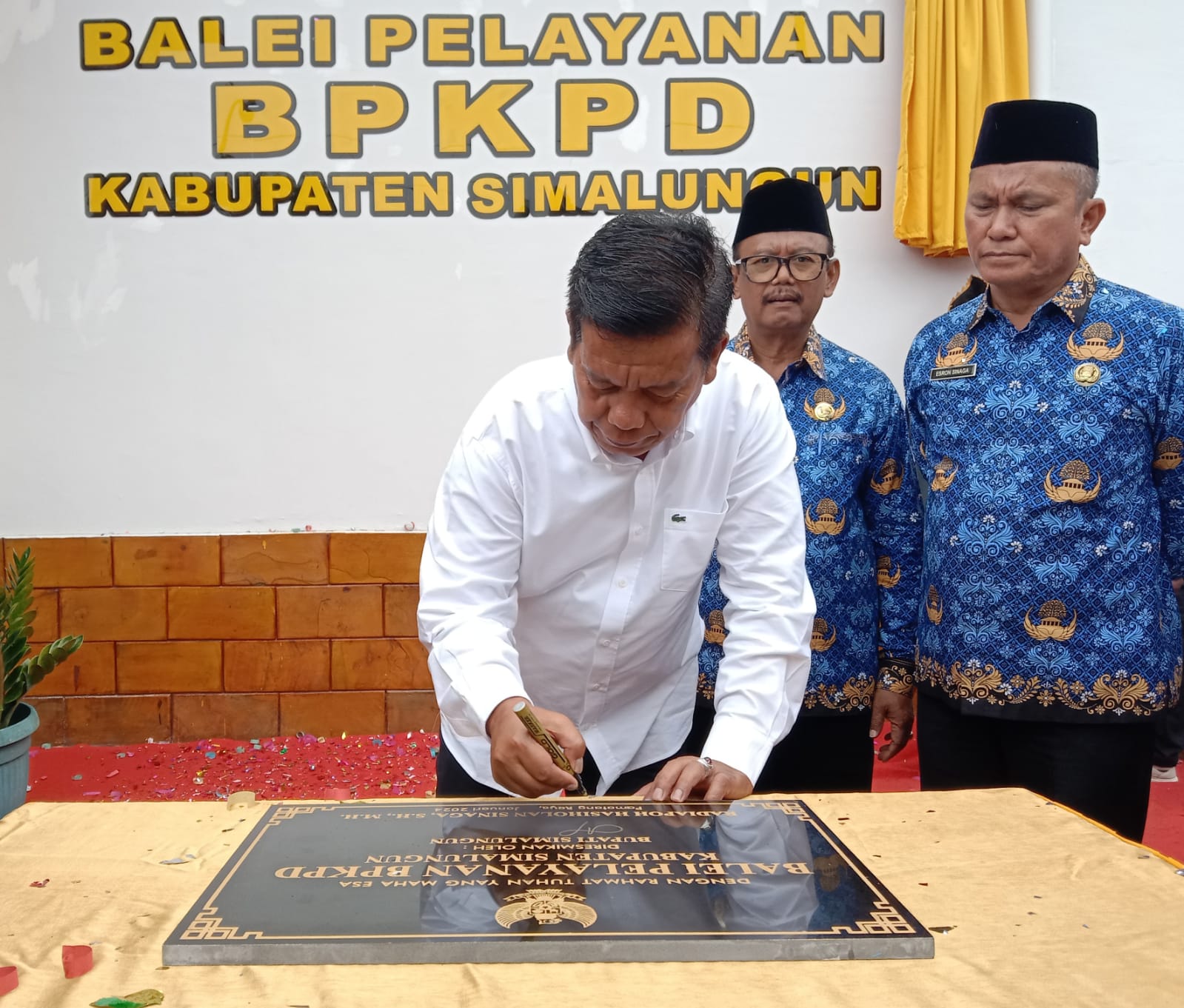 Bupati Simalungun Resmikan Balei BPKPD dan Launching Kartu Kredit Pemerintah Daerah
