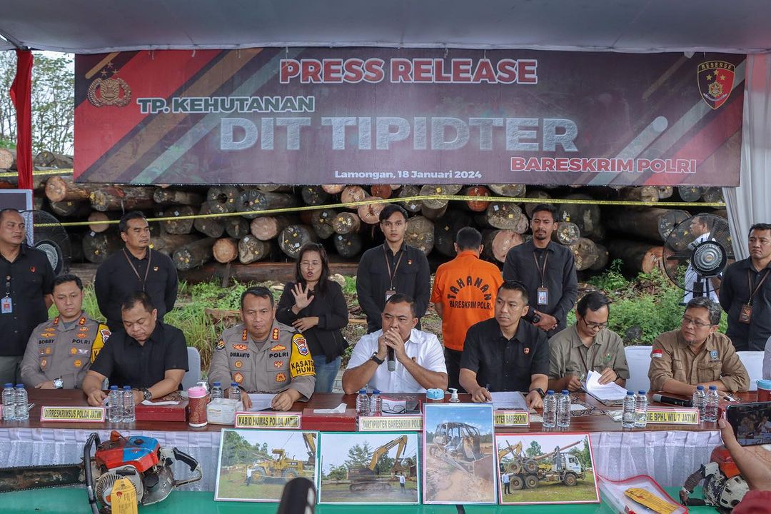 Bareskrim Polri Ungkap Kasus Ilegal Logging di Kalimantan