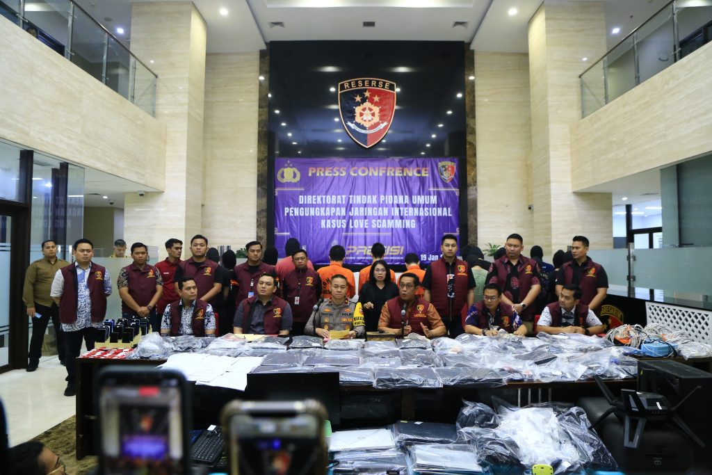 Bareskrim Polri Bongkar Kelompok Penipuan Online Jaringan Internasional