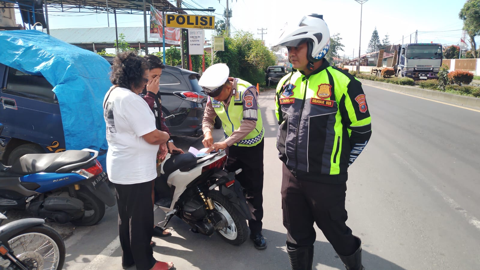 Gelar Razia, Polres Tanah Karo Tilang Sembilan Sepeda Motor