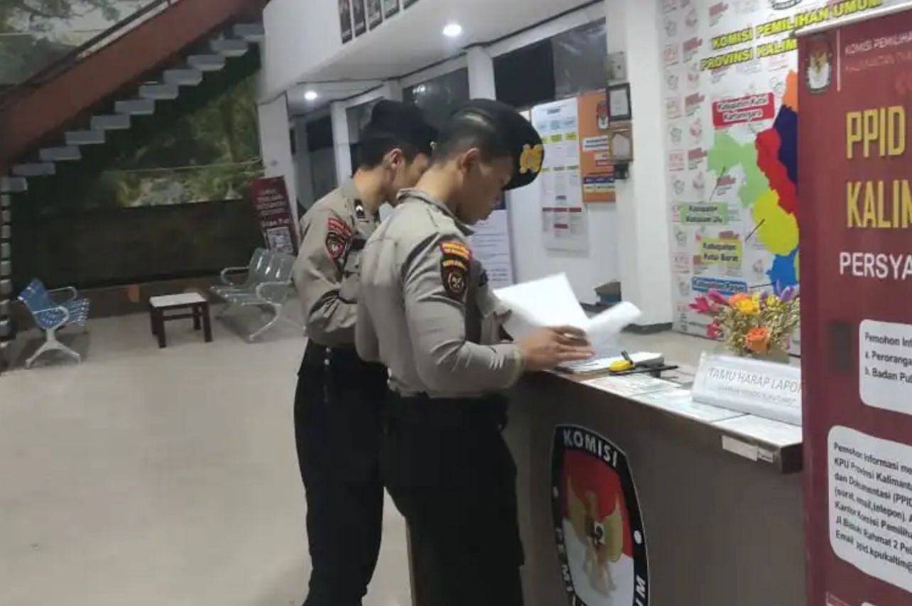 Jelang Pemilu 2024, Satgas Preventif Dit Samapta Polda Kaltim Intensifkan Pengamanan Kantor KPU dan Bawaslu