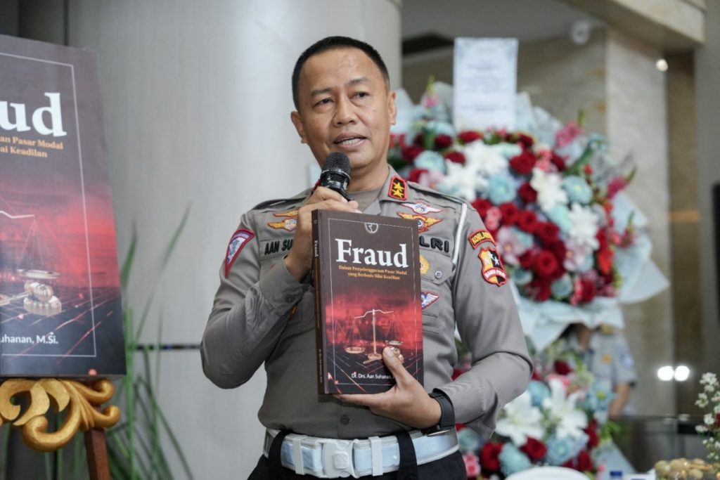 Irjen Pol Aan Suhanan Luncurkan Buku Fraud Dalam Pasar Modal
