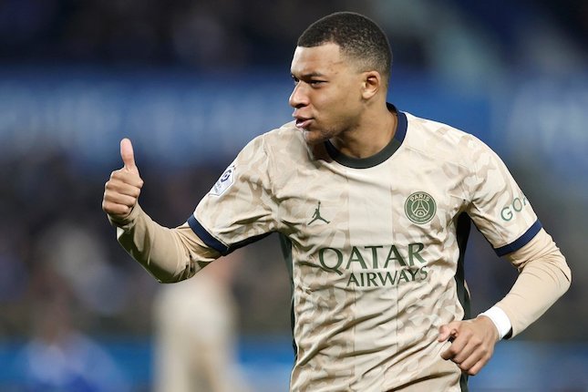 PSG Kalahkan Strasbourg 2-1