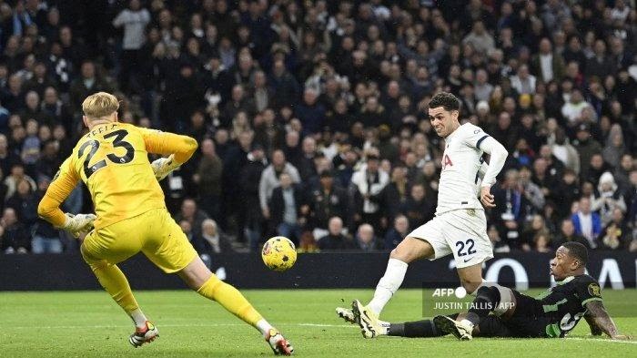 Liga Inggris: Skor 2-1, Tottenham Kalahkan Brighton