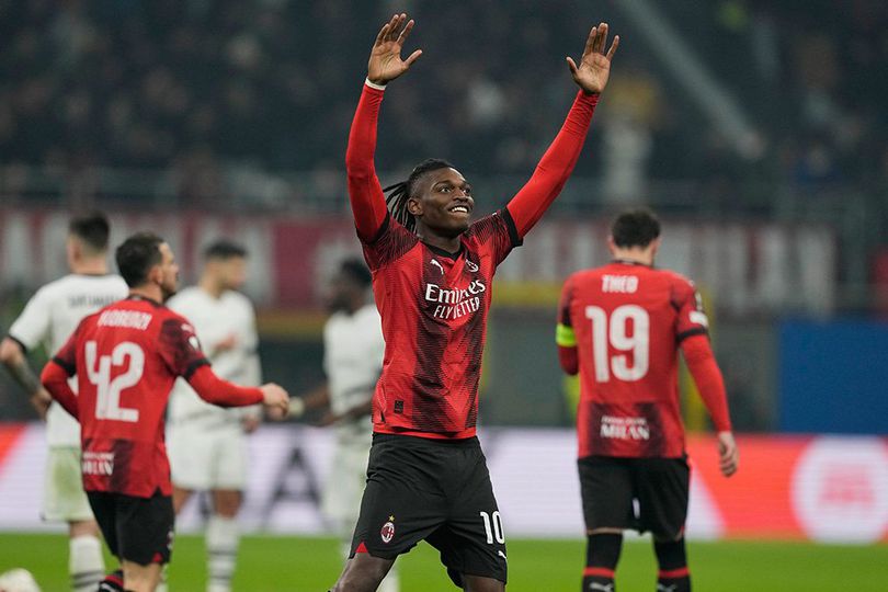 AC Milan Gilas Rennes 3-0