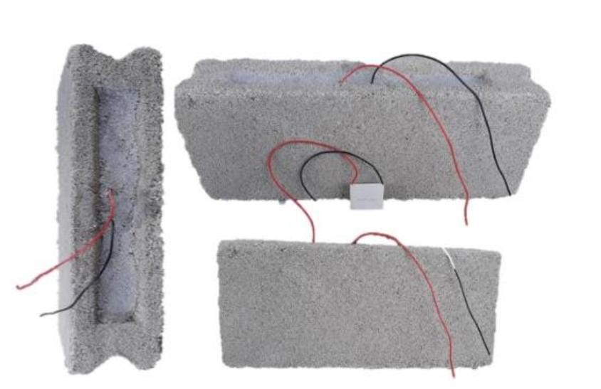 Limbah Kerang Jadi Batako Penghasil Listrik di Tangan Mahasiswa