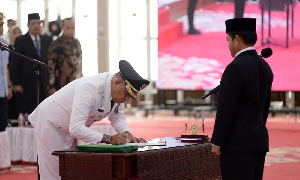 Pj Gubernur Sumut Lantik Faisal Hasrimy Jadi Pj Bupati Langkat