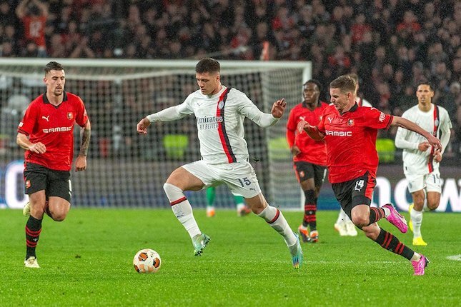 Meski Kalah dari Rennes, AC Milan Lolos ke Babak 16 Besar Liga Europa