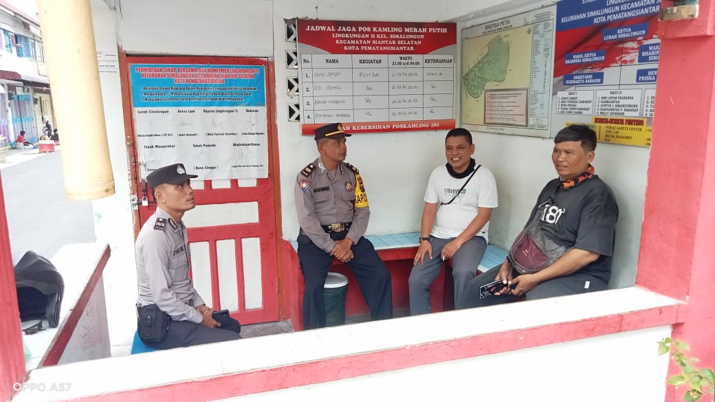 Binmas Polres Pematangsiantar Patroli ke Pos Kamling