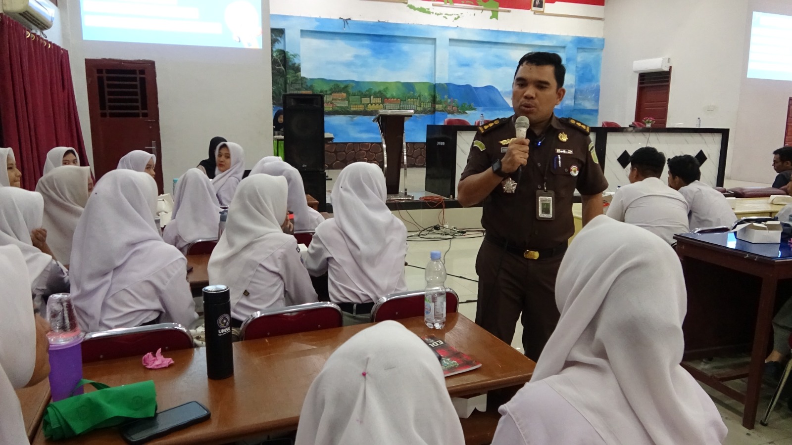 Penkum Kejati Sumut Penyuluhan Hukum di Sekolah