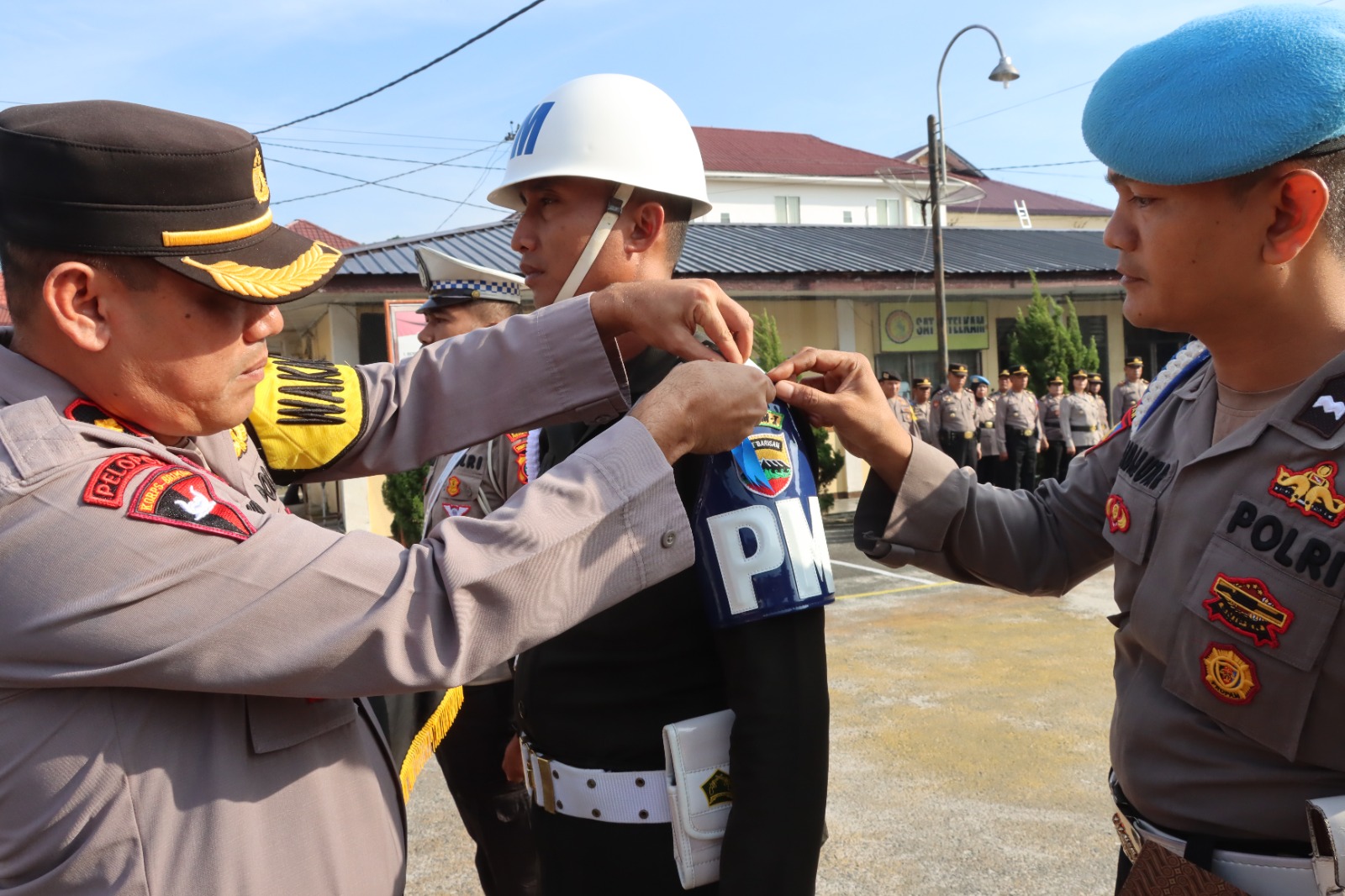 Polres Pematangsiantar Gelar Apel Pasukan Ops Keselamatan Toba 2024