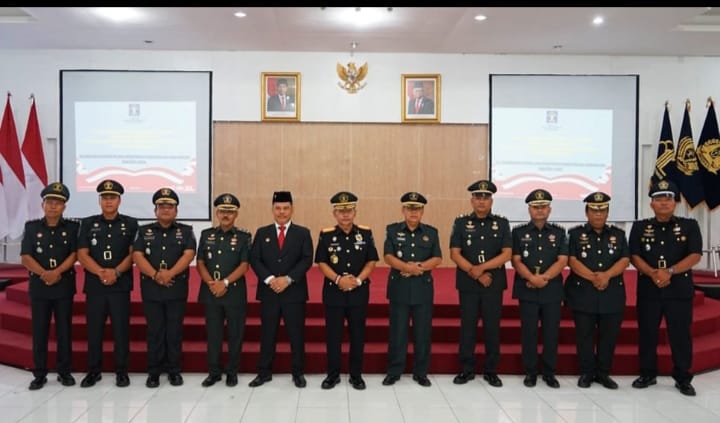 Pelantikan 9 Pejabat Administrasi dan 1 PPNS Keimigrasian