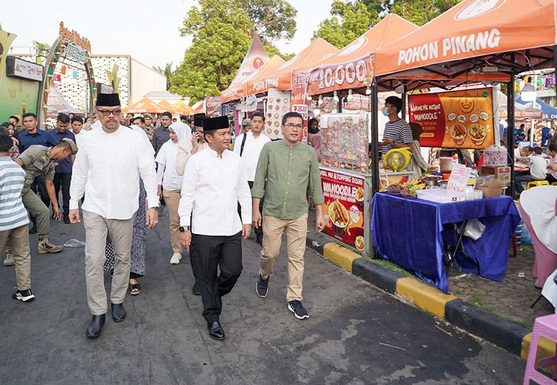 Pj Gubernur Sumut: Pesona Ramadan Berdayakan Ekonomi Kerakyatan