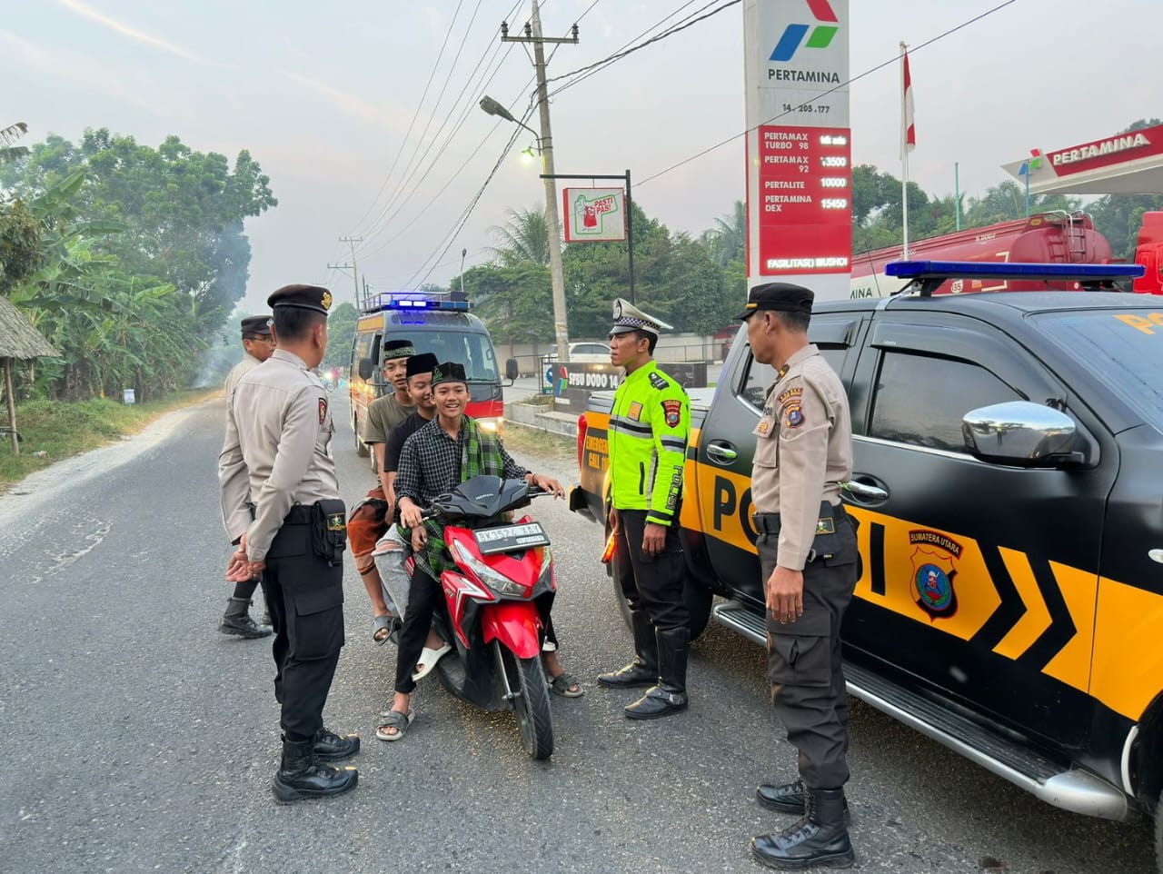 Polres Sergai Patroli Asmara Subuh