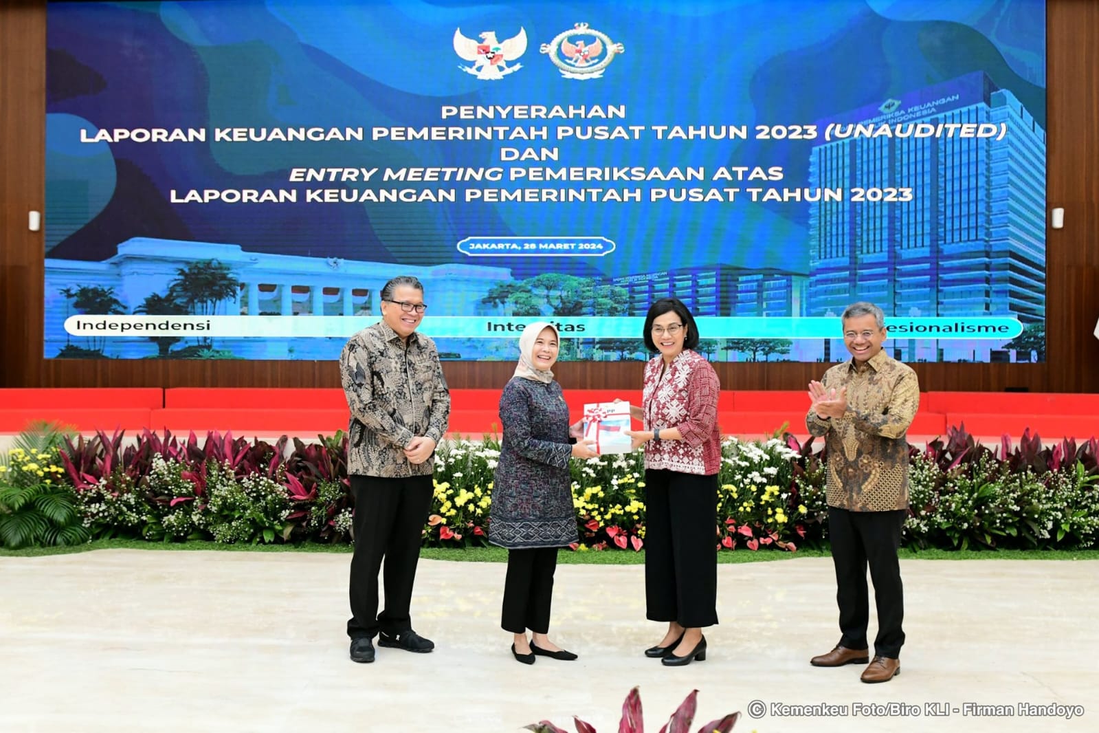 Sri Mulyani Sampaikan Laporan Keuangan Pemerintah Pusat 2023 Kepada BPK