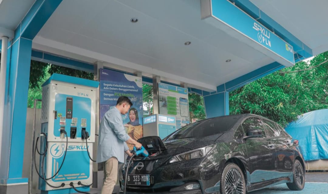 Mudik Pakai Kendaraan Listrik, Yuk Cek Lokasi Stasiun Pengisian dengan PLN Mobile