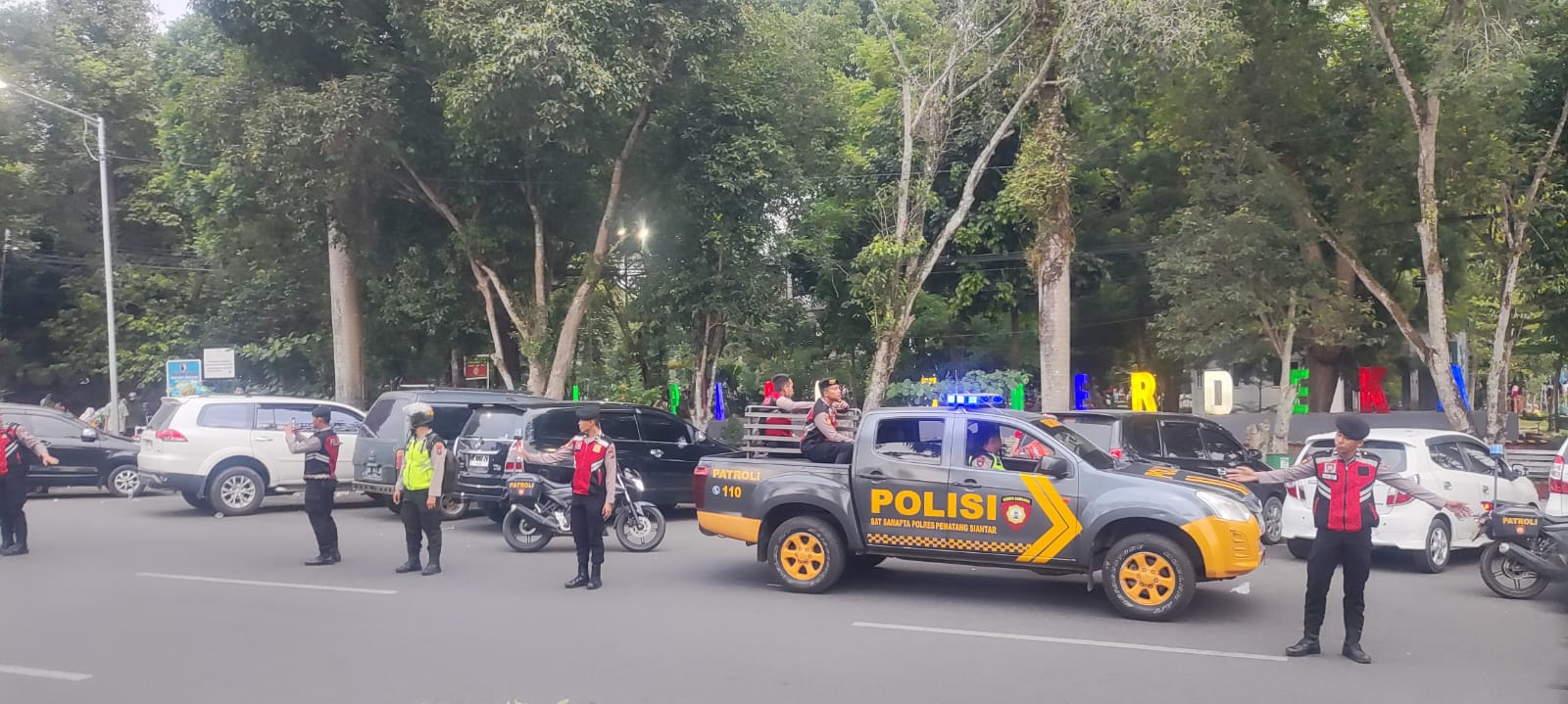Samapta Polres Pematangsiantar Patroli Dialogis di Pusat Keramaian