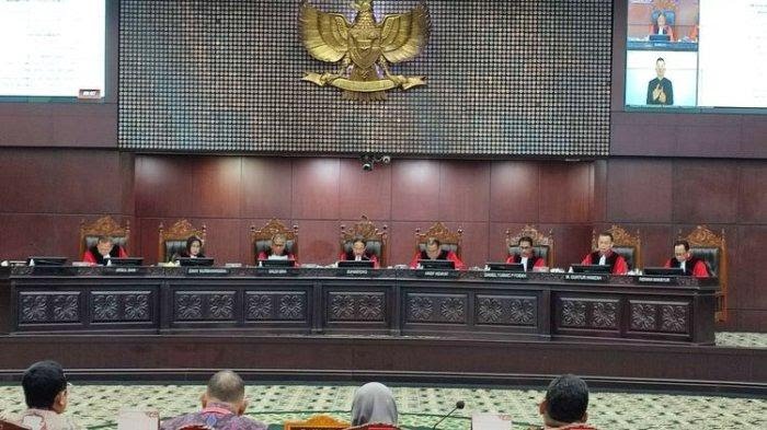 MK Tolak Seluruh Permohonan Paslon Presiden Nomor Urut 01