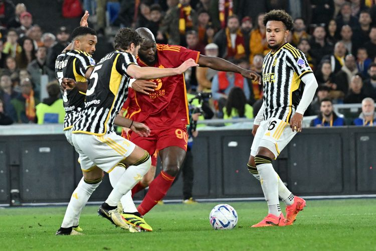 Liga Italia, Juventus Lawan AS Roma 1-1