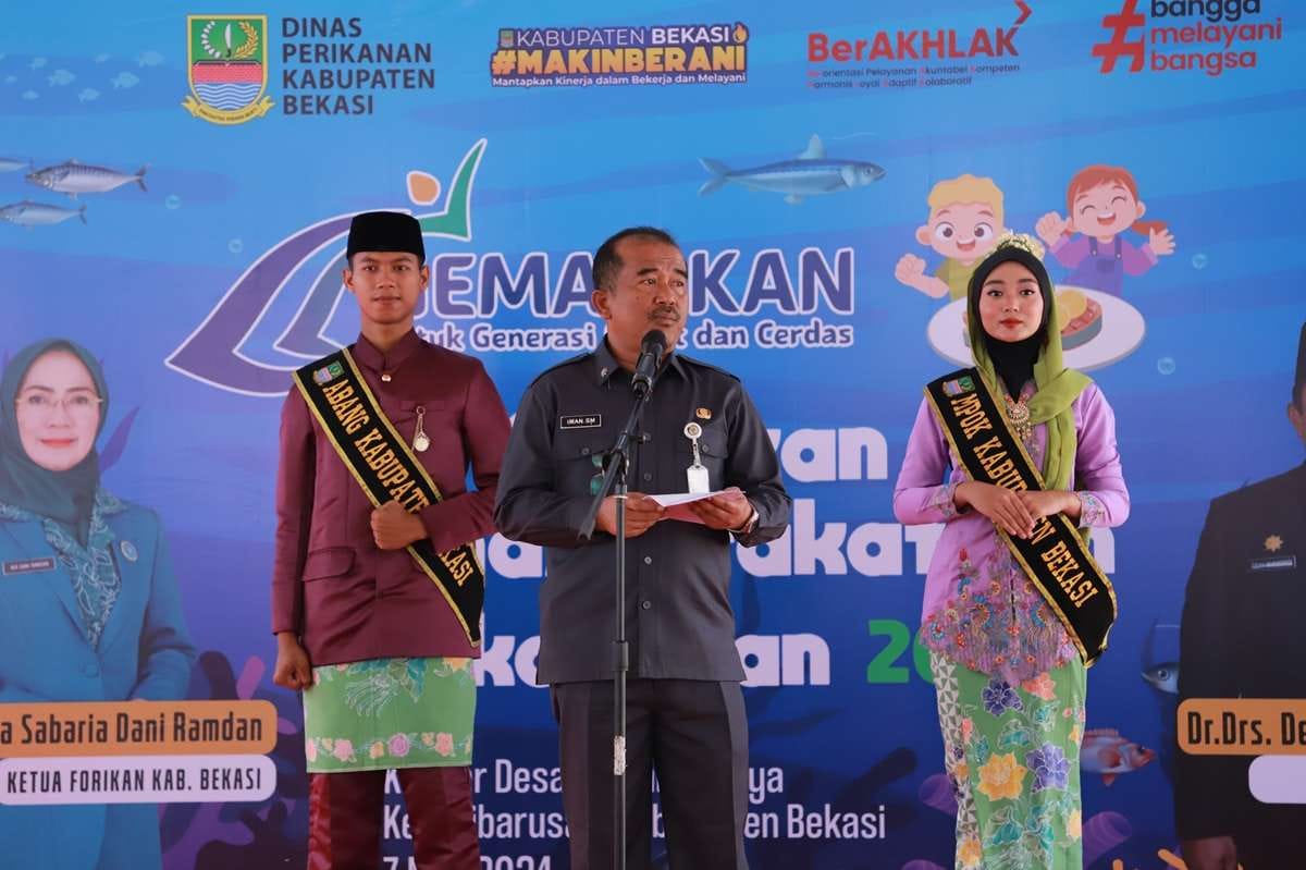 Turunkan Stunting, Dinas Perikanan Bekasi Ajak Masyarakat Cibarusah Gemarikan