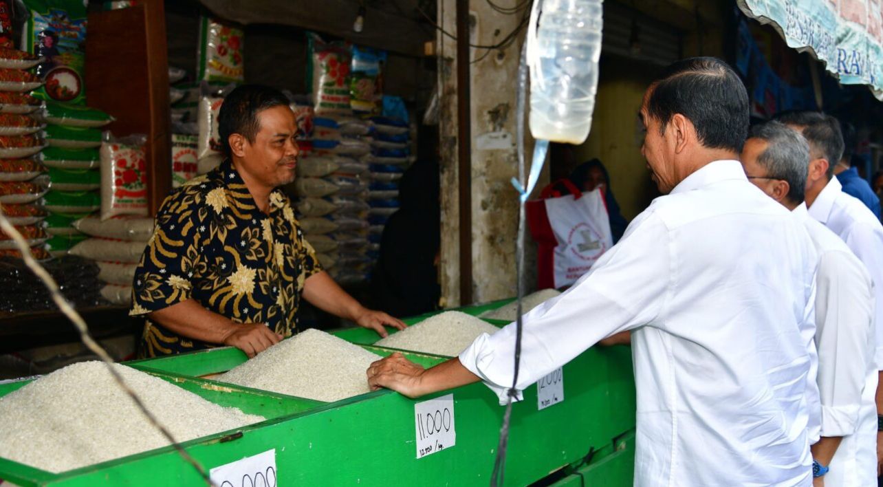 Presiden Tinjau Pasar Baru Karawang