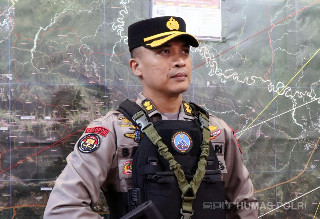 Satgas Damai Cartenz Amankan Pelaku Pembunuhan Danramil Aradide
