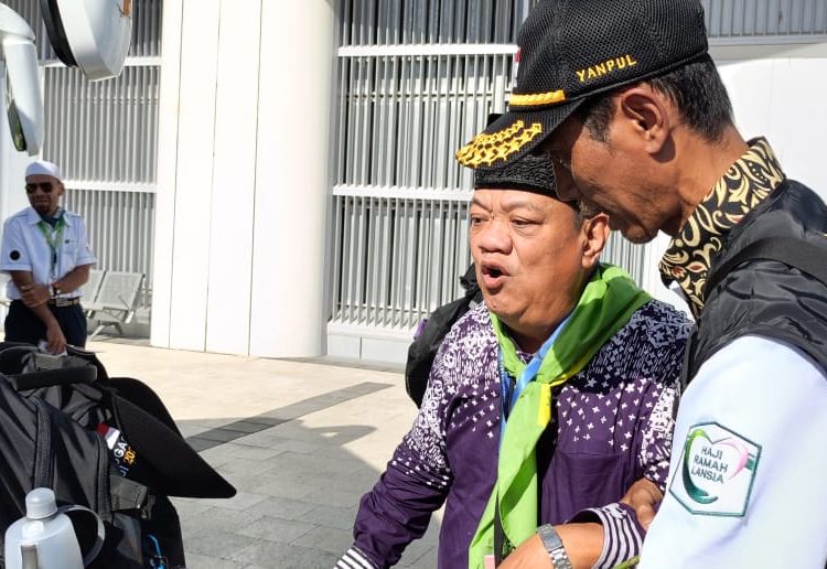 Jemaah Haji Kloter Pertama Tiba di Madinah