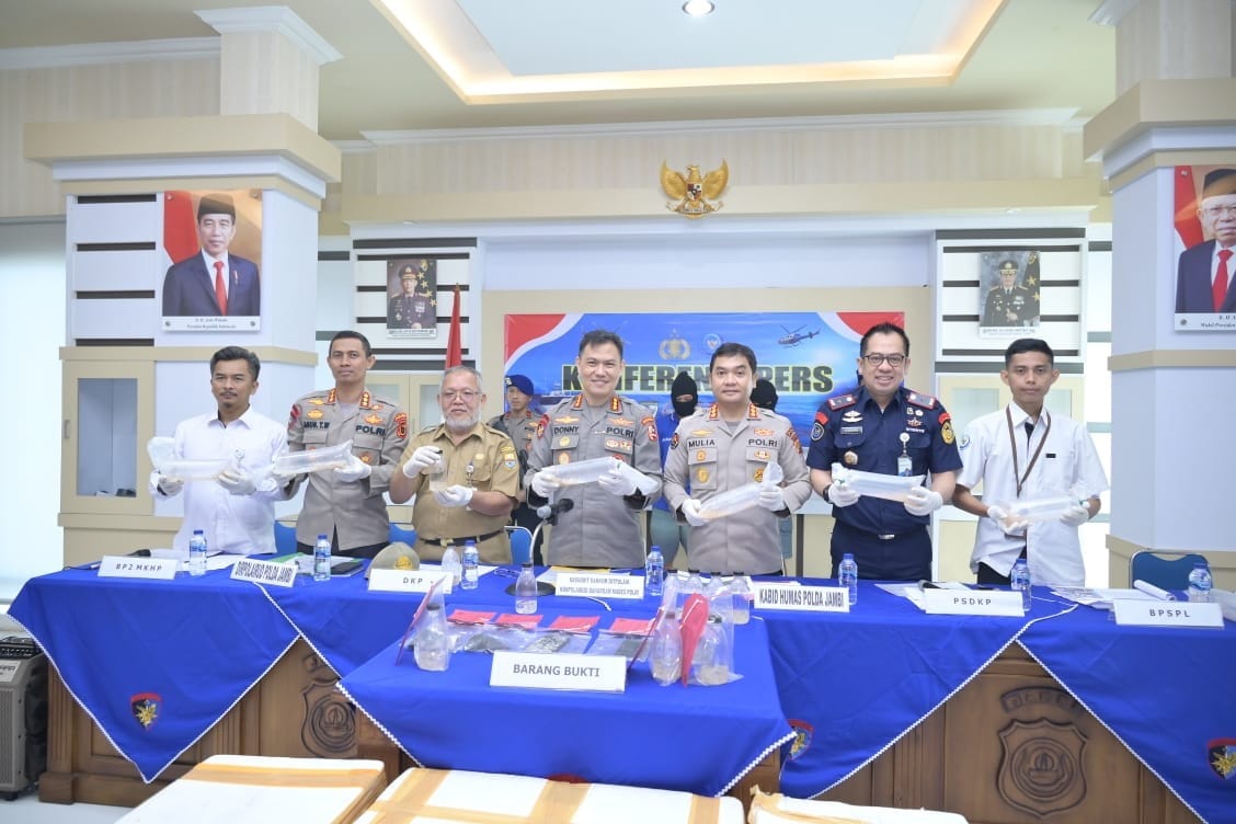 Ditpolair Polri dan KKP Gagalkan Penyelundupan 125.684 Benih Lobster