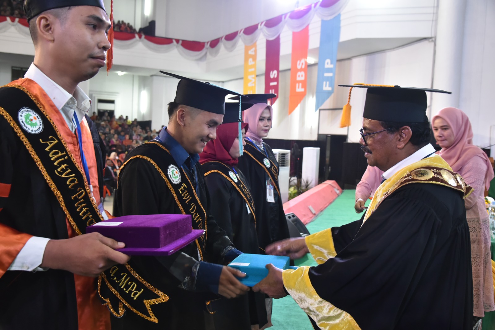 777 Lulusan Diwisuda, Rektor: Tahun Ini Unimed Buka Fakultas Kedokteran