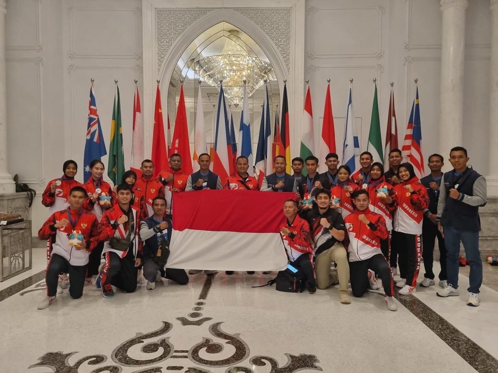 Tim Terjun Payung Polri Raih Prestasi di Kejuaraan Skydiving Asia dan Dunia