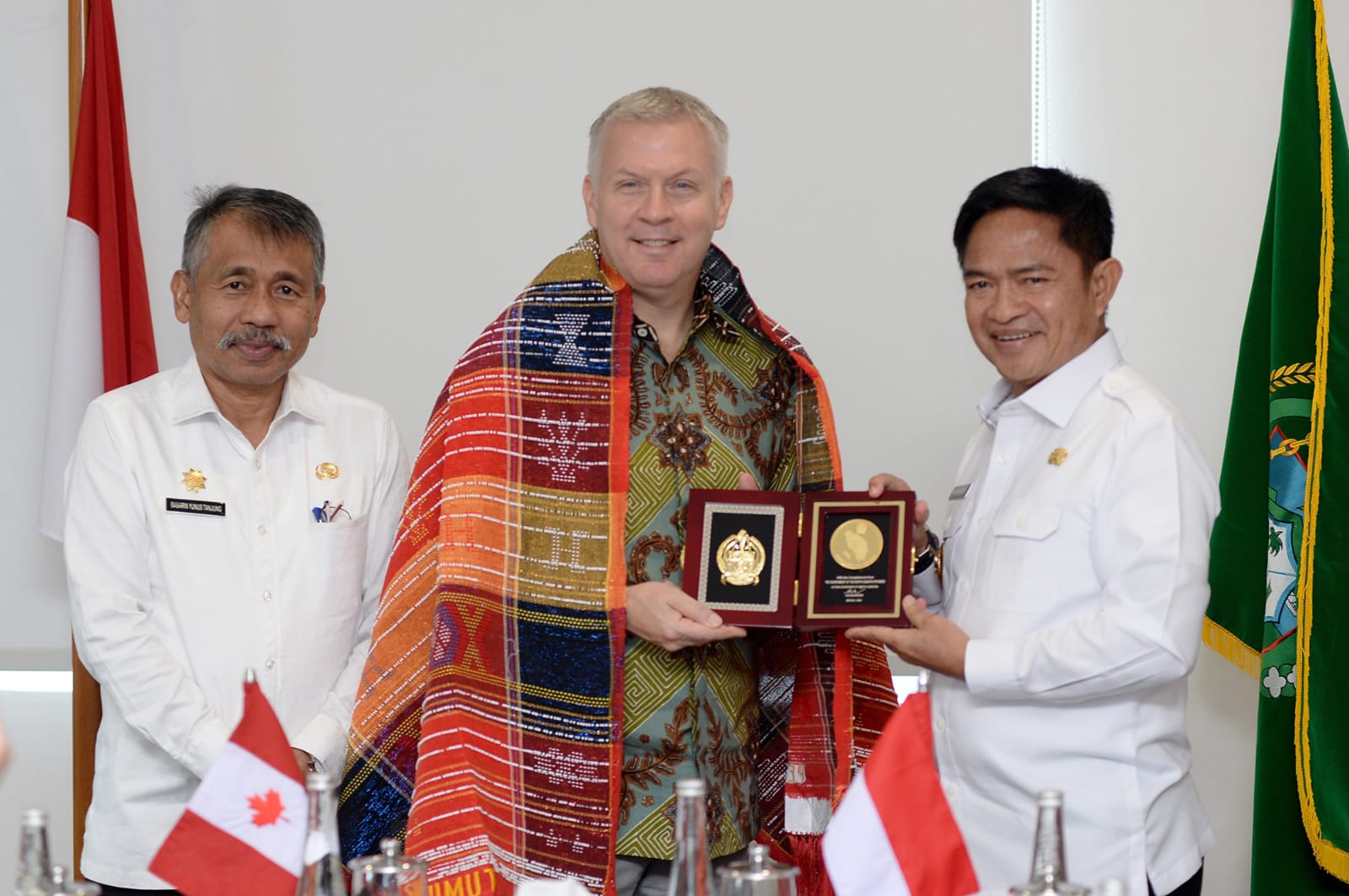 Pj Gubernur Hassanudin Paparkan Potensi Sumut ke Dubes Kanada HE Jess Dutton