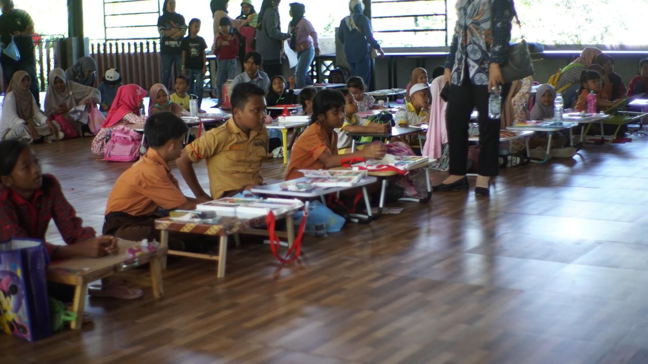 Bangun Kreatifitas Anak-anak, Central Park Zoo and Resort Gelar Event Menggambar, Mewarnai dan Photography