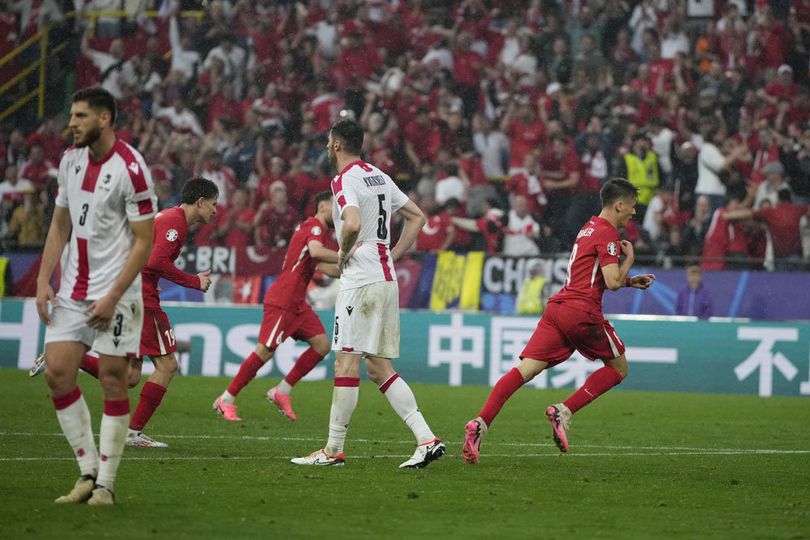 Piala Eropa 2024, Turki Bantai Georgia